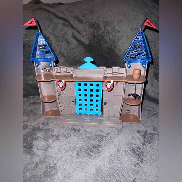 2005 Scooby-Doo Mystery Machine Ghost Patrol Haunted Castle Playset Pirate Van - Picture 5 of 16